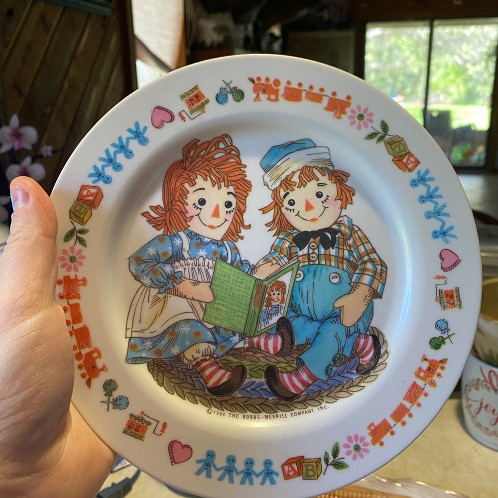 Vintage Raggedy Ann and Andy Plate